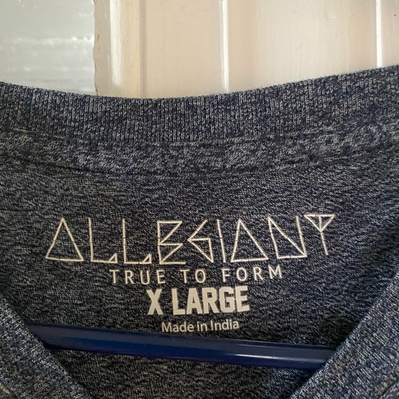 Anchor T-Shirt - Picture 2 of 2